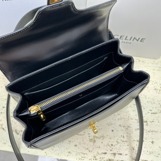 Pronta Entrega – PRONTA-ENTREGA – Bolsa Modelo Celine 16 Small