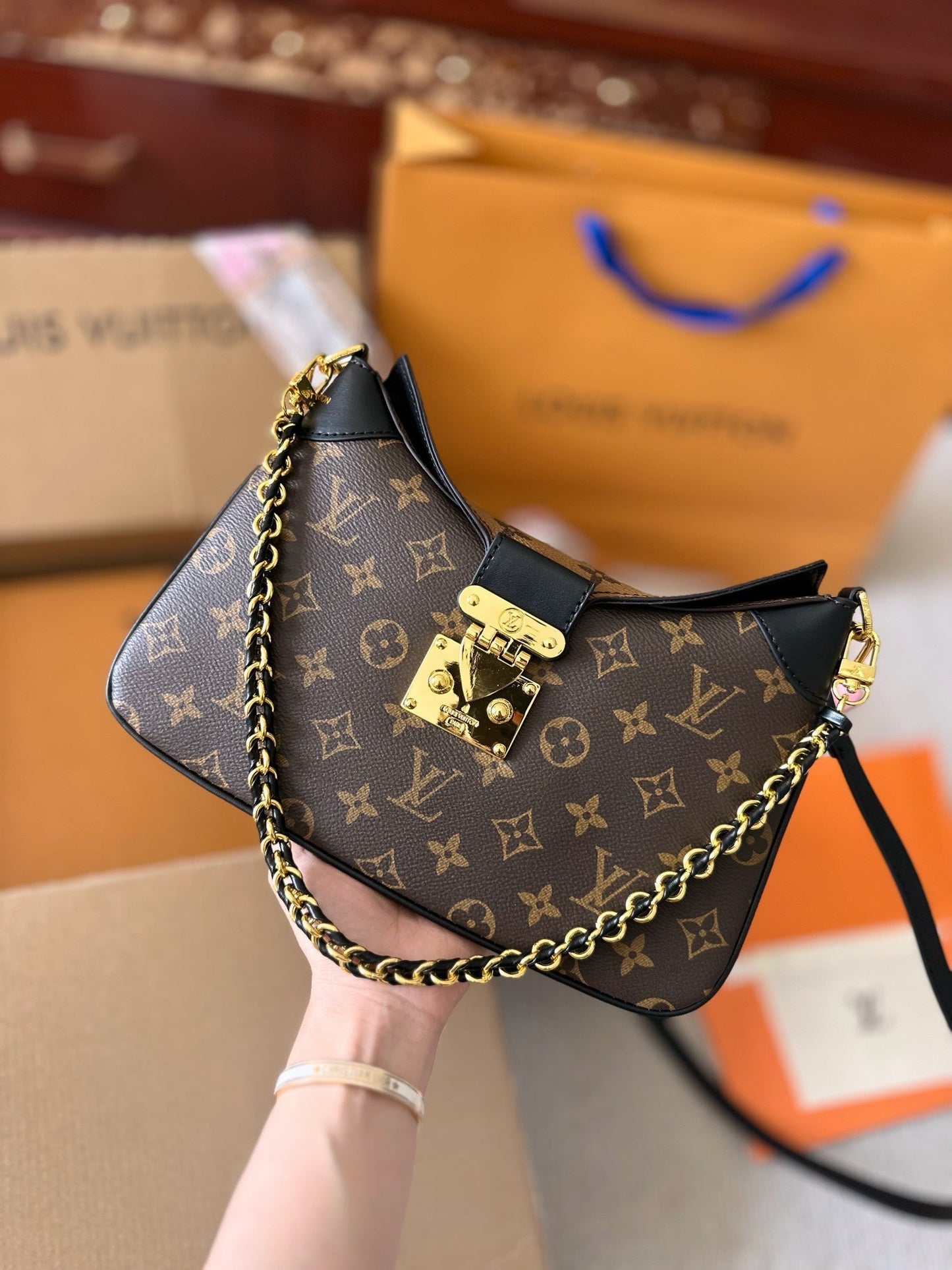 Pronta Entrega – Bolsa Modelo Louis Vuitton Twinny
