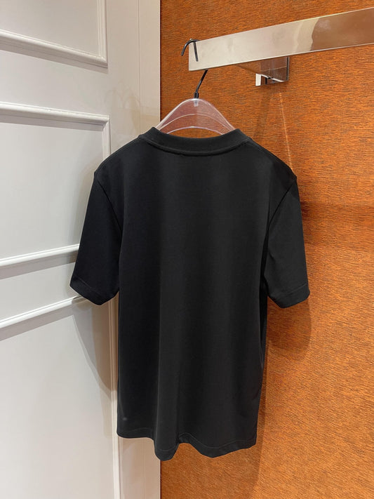 Pronta Entrega – Camiseta Modelo D&G