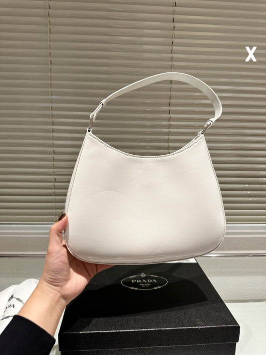 Pronta Entrega – Bolsa Modelo Prada de Ombro Cleo