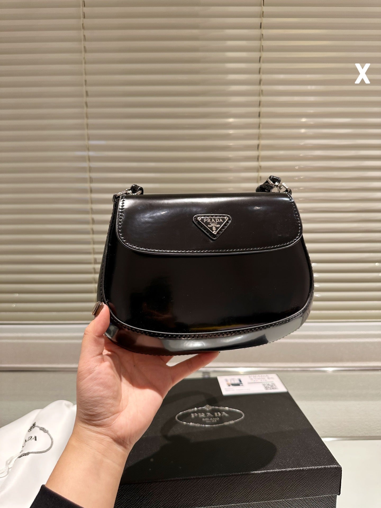 Pronta Entrega – Bolsa Modelo Prada de Ombro Cleo