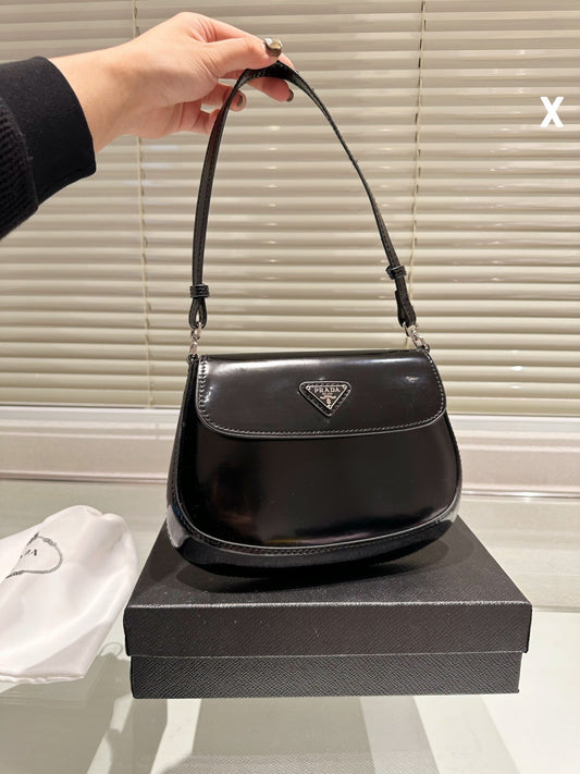 Pronta Entrega – Bolsa Modelo Prada de Ombro Cleo