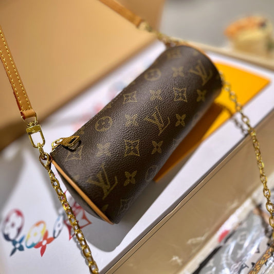 Pronta Entrega – Bolsa Modelo Louis Vuitton Baguete Papillon LV