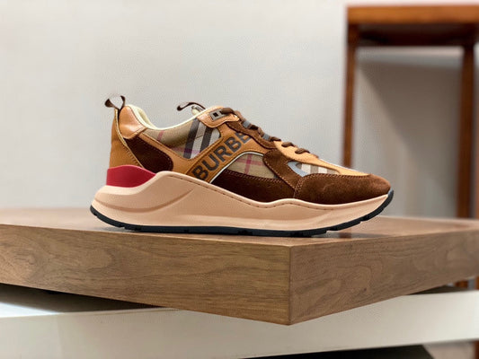 Pronta Entrega – Tênis Modelo Burberry