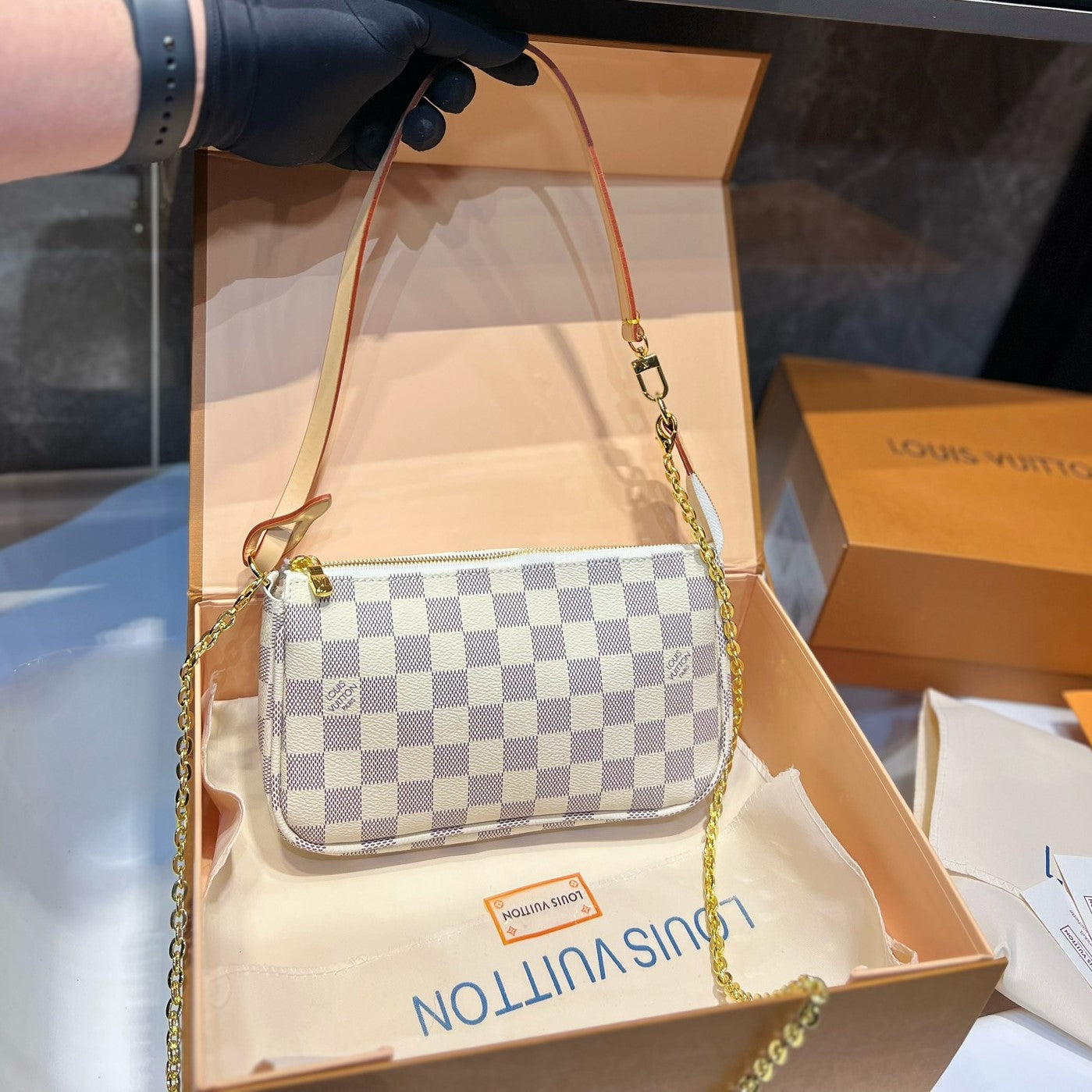 Pronta Entrega – Bolsa Modelo Louis Vuitton Favorite Damier