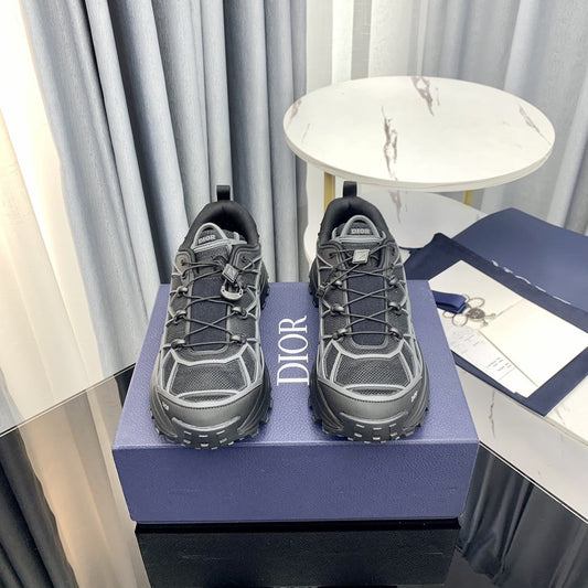 Pronta Entrega – Tênis Modelo Dior