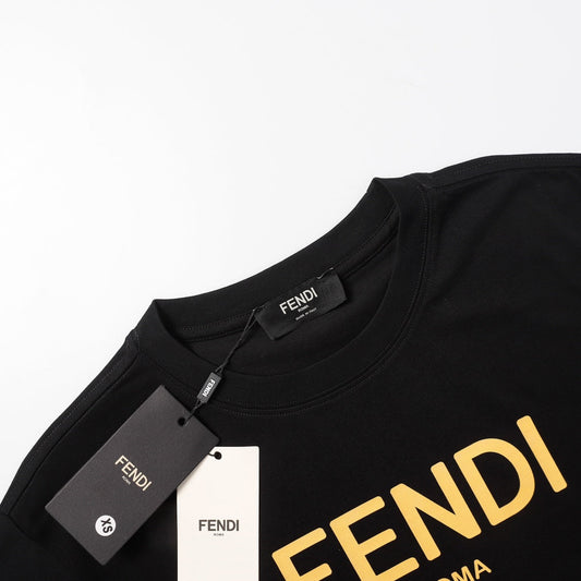 Pronta Entrega – Camiseta Modelo Fendi