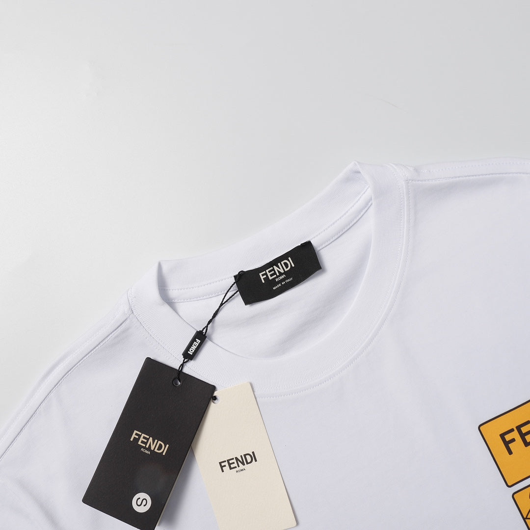 Pronta Entrega – Camiseta Modelo Fendi
