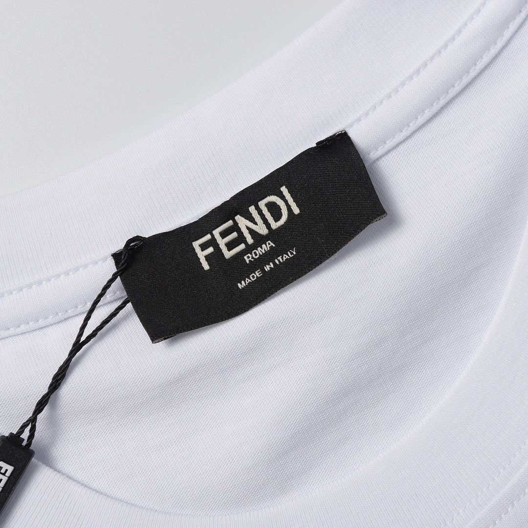 Pronta Entrega – Camiseta Modelo Fendi