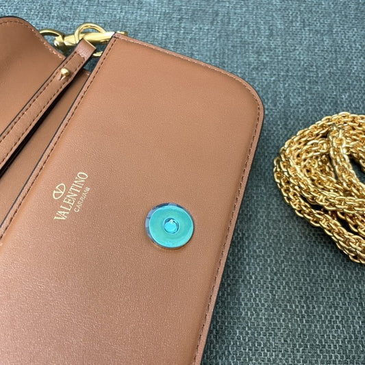 Pronta Entrega – Bolsa Transversal Modelo Valentino Garavani Bege