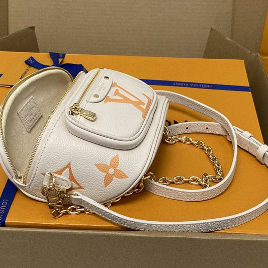 Pronta Entrega – PRONTA-ENTREGA – Bolsa Modelo Louis Vuitton Mini Bumbag em couro Monograma Empreinte