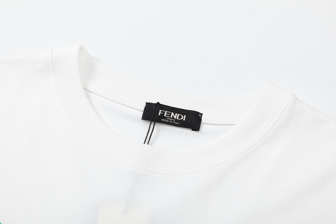 Pronta Entrega – Camiseta Modelo Fendi