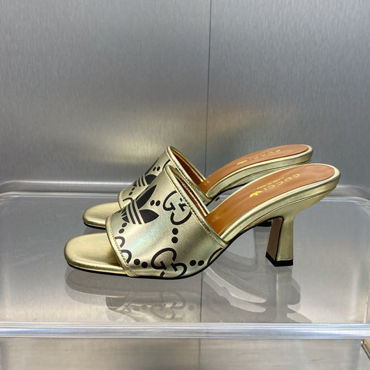 Pronta Entrega – Slide Modelo Adidas X Gucci