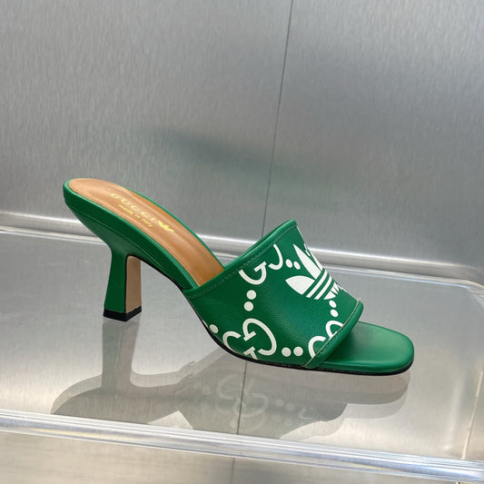Pronta Entrega – Slide Modelo Adidas X Gucci