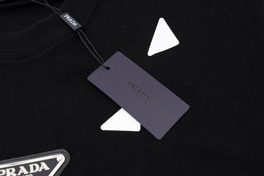 Pronta Entrega – Camiseta Modelo Prada