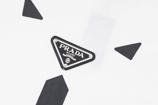 Pronta Entrega – Camiseta Modelo Prada