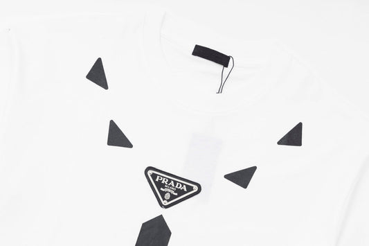 Pronta Entrega – Camiseta Modelo Prada