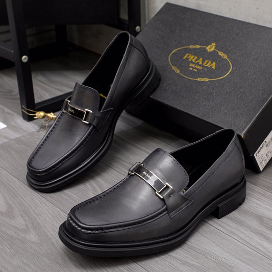 Pronta Entrega – Sapato Modelo Mocassim Prada