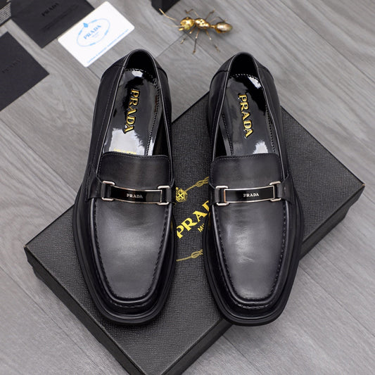 Pronta Entrega – Sapato Modelo Mocassim Prada