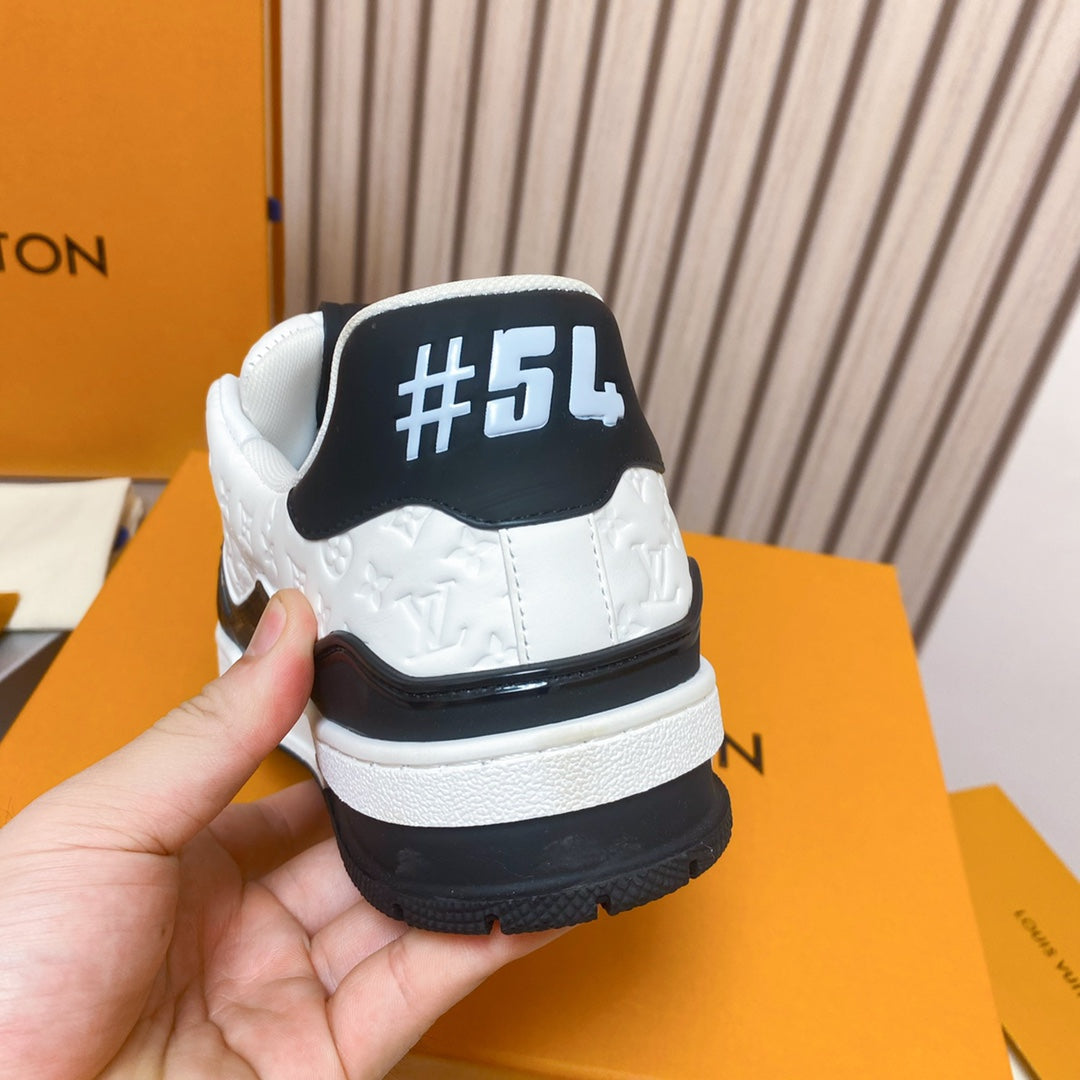 Pronta Entrega – Sneaker LV Trainer
