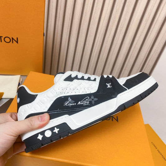 Pronta Entrega – Sneaker LV Trainer