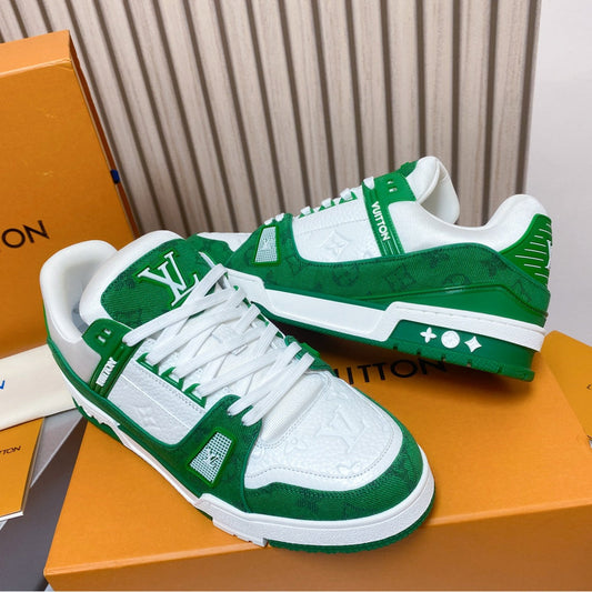 Pronta Entrega – Tênis Modelo LV Trainer