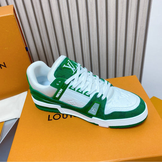 Pronta Entrega – Tênis Modelo LV Trainer