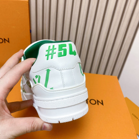 Pronta Entrega – Tênis Modelo LV Trainer