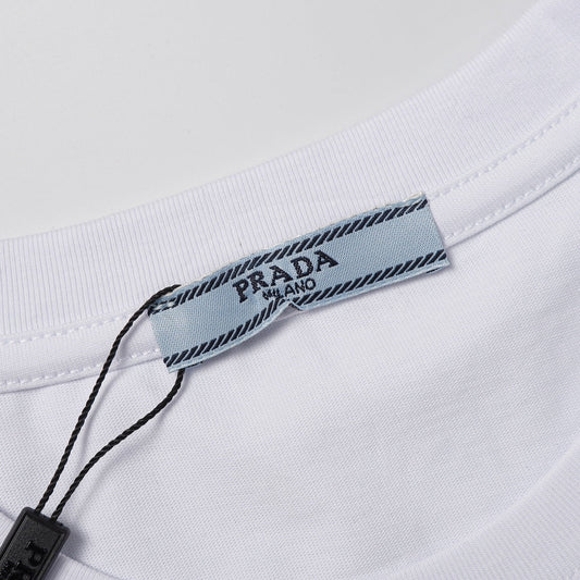 Pronta Entrega – Camiseta Modelo Prada