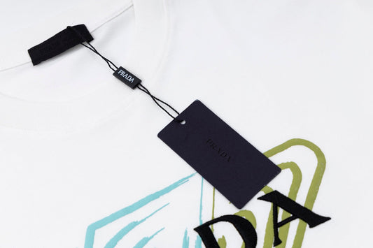 Pronta Entrega – Camiseta Modelo Prada