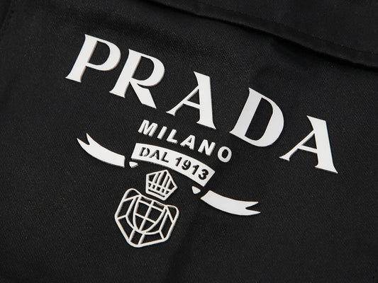 Pronta Entrega – Shorts Modelo Prada