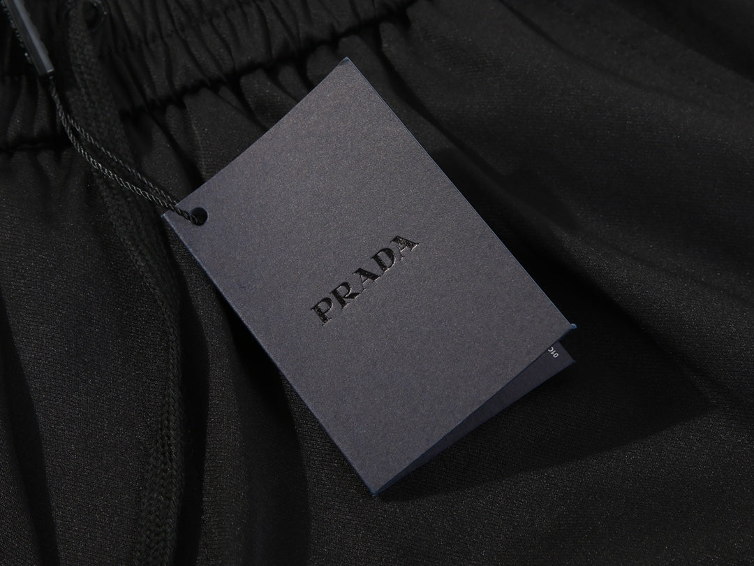 Pronta Entrega – Shorts Modelo Prada