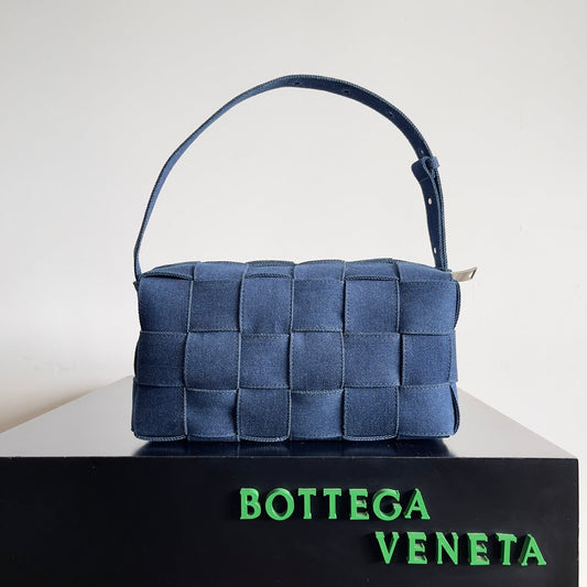 Pronta Entrega – Bolsa Modelo Bottega Cassete Transversal