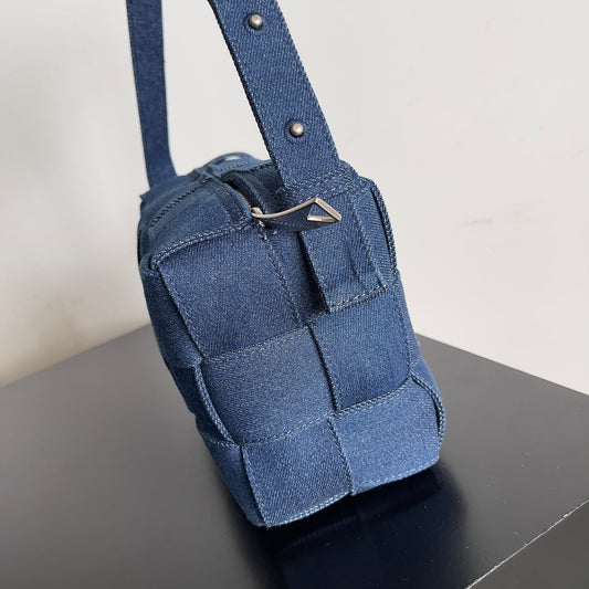 Pronta Entrega – Bolsa Modelo Bottega Cassete Transversal