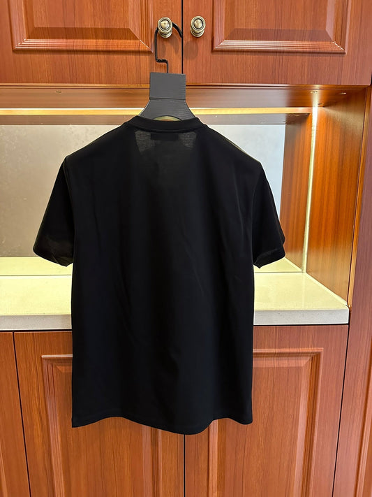 Pronta Entrega – Camiseta Modelo D&G