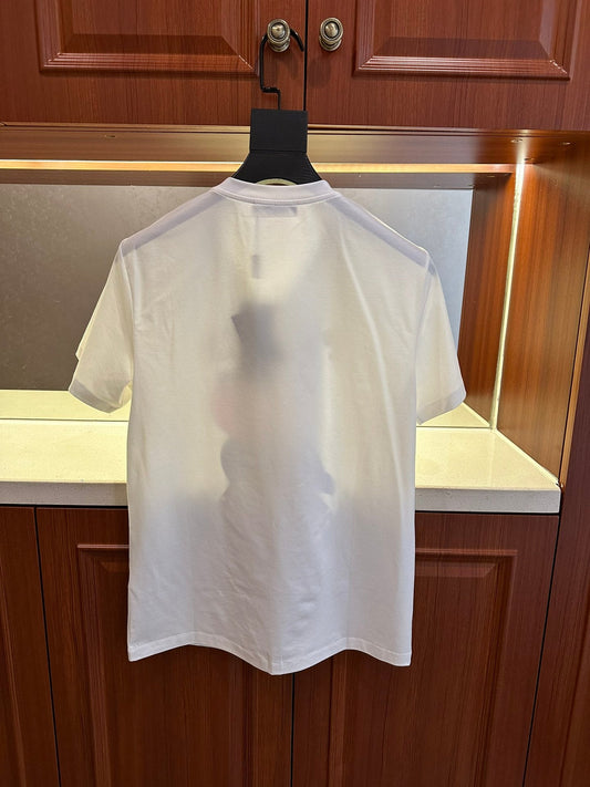 Pronta Entrega – Camiseta Modelo D&G