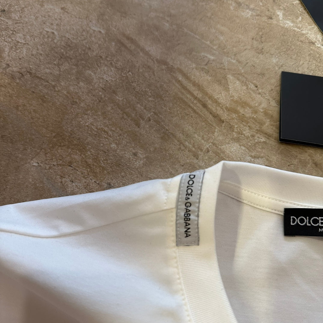 Pronta Entrega – Camiseta Modelo D&G