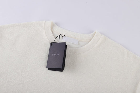 Pronta Entrega – Camiseta Modelo Prada