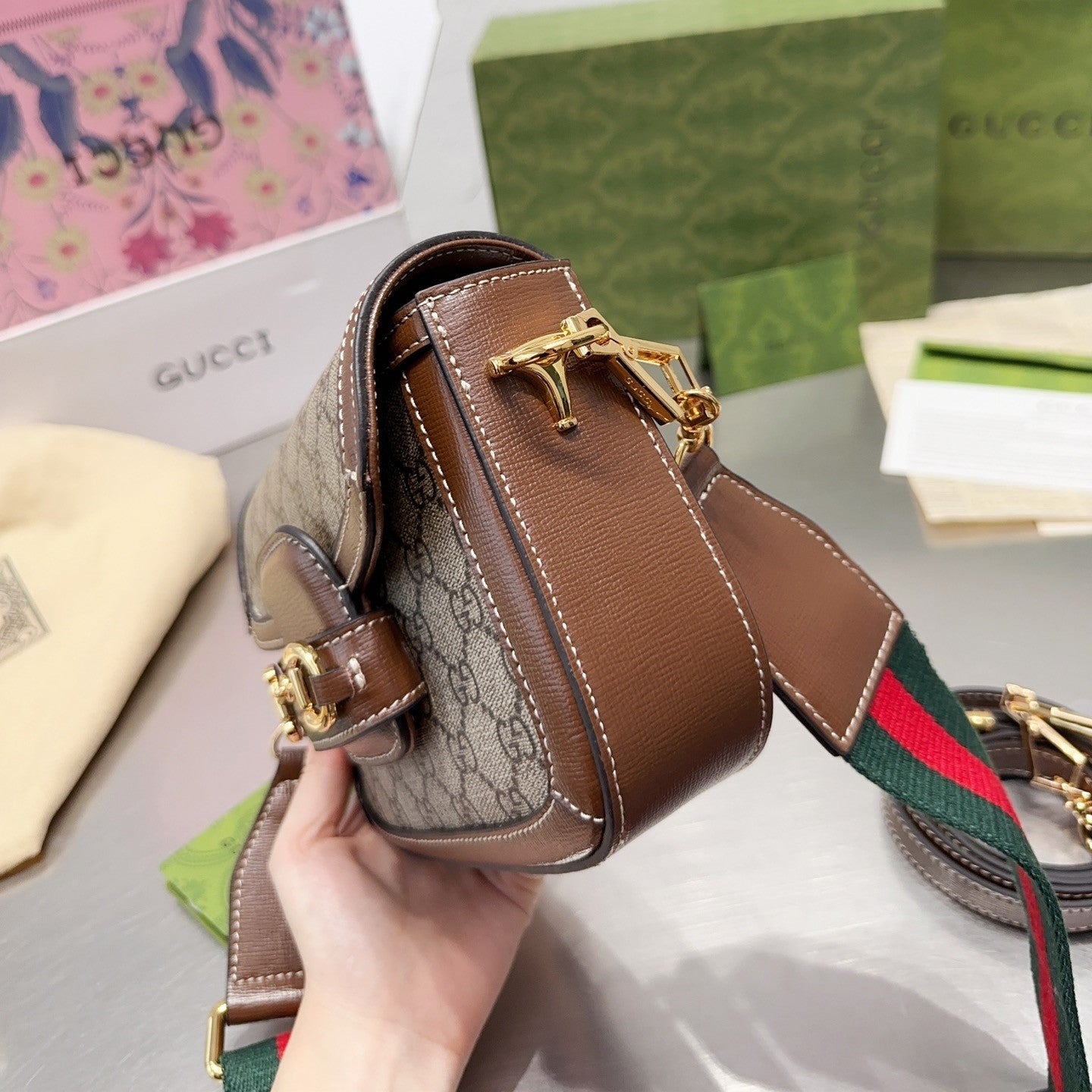 Pronta Entrega – Bolsa Modelo Gucci  mini Alça color com detalhe Horsebit 1955