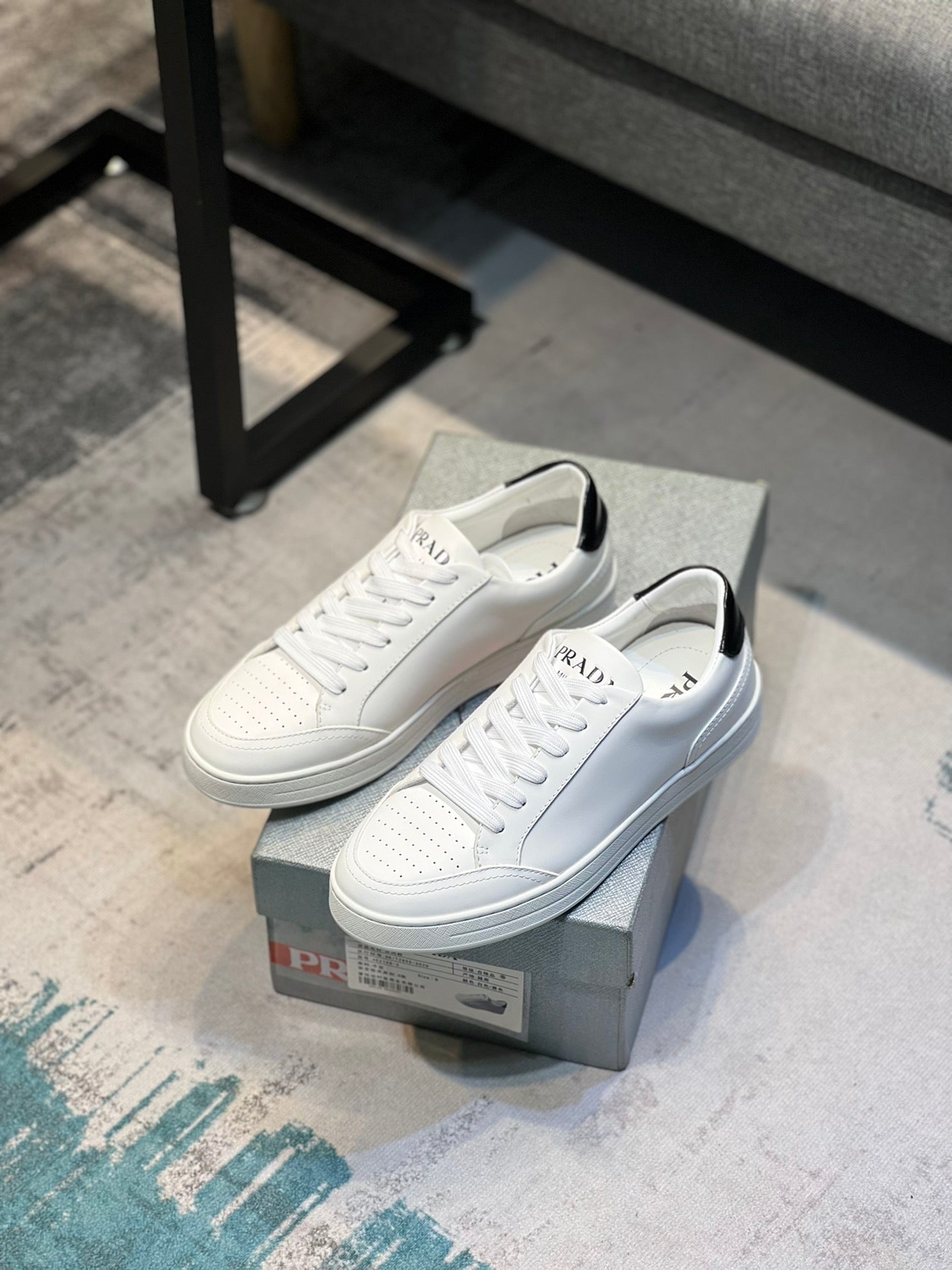 Pronta Entrega – Tênis Modelo Prada