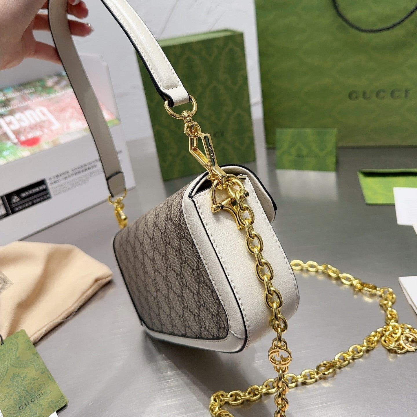 Pronta Entrega – Bolsa Modelo Gucci  mini com detalhe Horsebit 1955 Branco