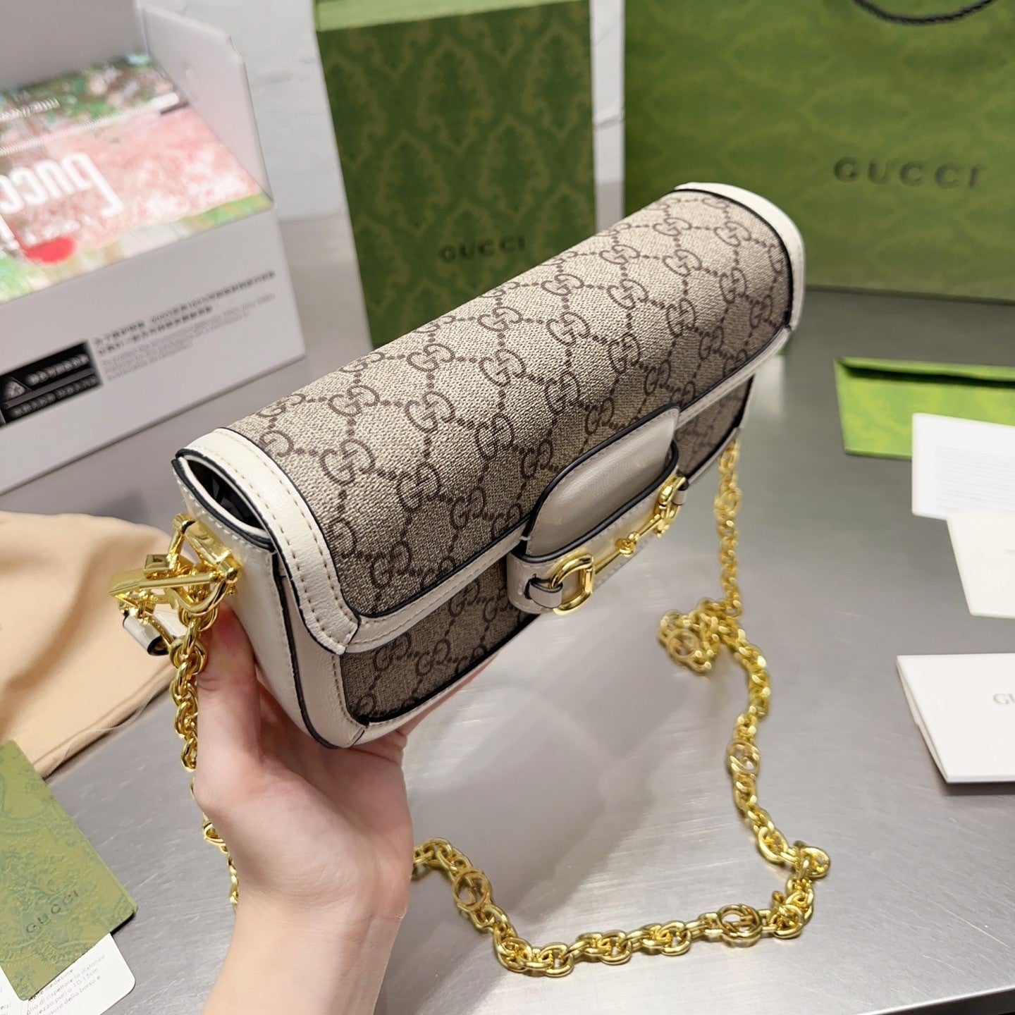 Pronta Entrega – Bolsa Modelo Gucci  mini com detalhe Horsebit 1955 Branco