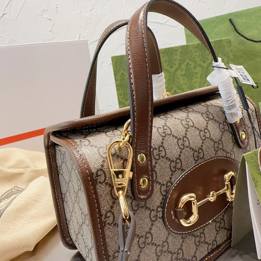 Pronta Entrega – Bolsa Modelo Gucci  mini com detalhe Horsebit 1955