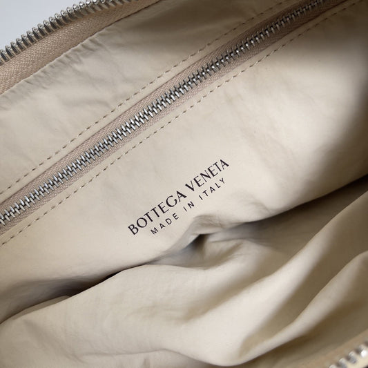 Pronta Entrega – Bolsa Modelo Bottega Buddy