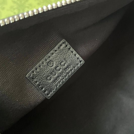 Pronta Entrega – PRONTA-ENTREGA – Bolsa Modelo Gucci tiracolo de couro com GG
