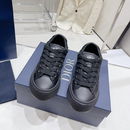 Pronta Entrega – Tênis Modelo Dior