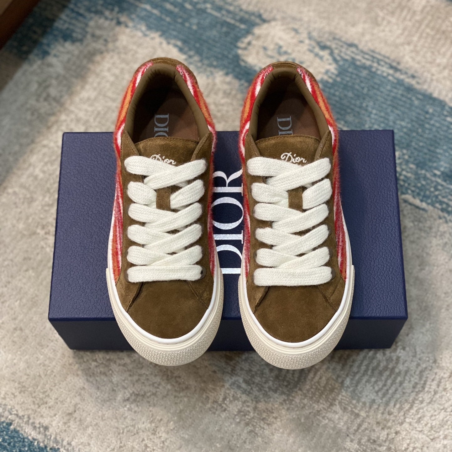 Pronta Entrega – Tênis Modelo Dior