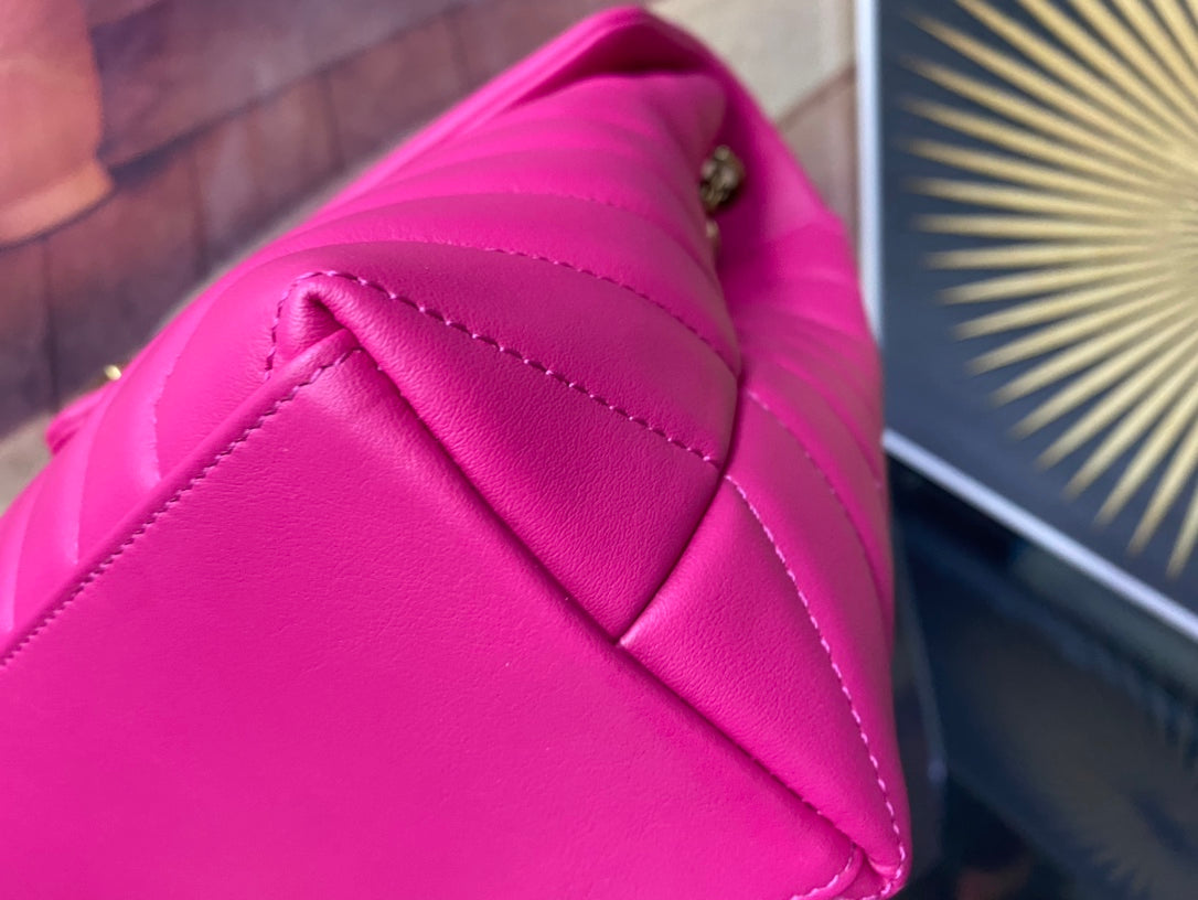 Pronta Entrega – Bolsa Modelo Saint Laurent Tranvesal Lou Pink
