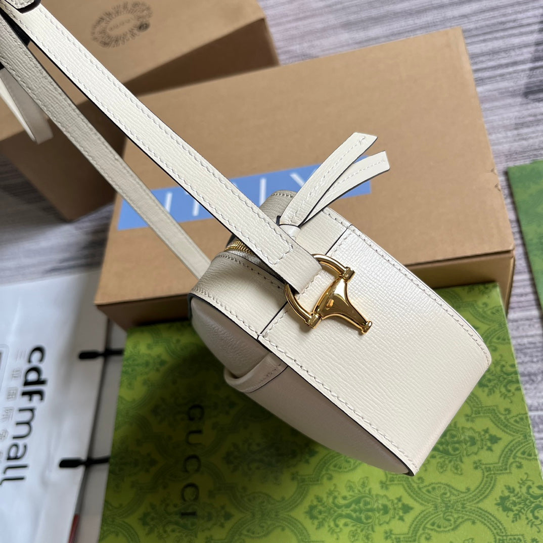 Pronta Entrega – Bolsa Modelo Gucci Horsebit 1955 White Pequena
