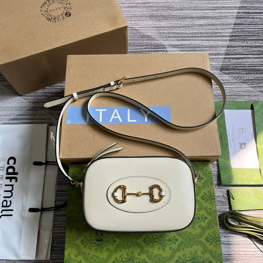 Pronta Entrega – Bolsa Modelo Gucci Horsebit 1955 White Pequena